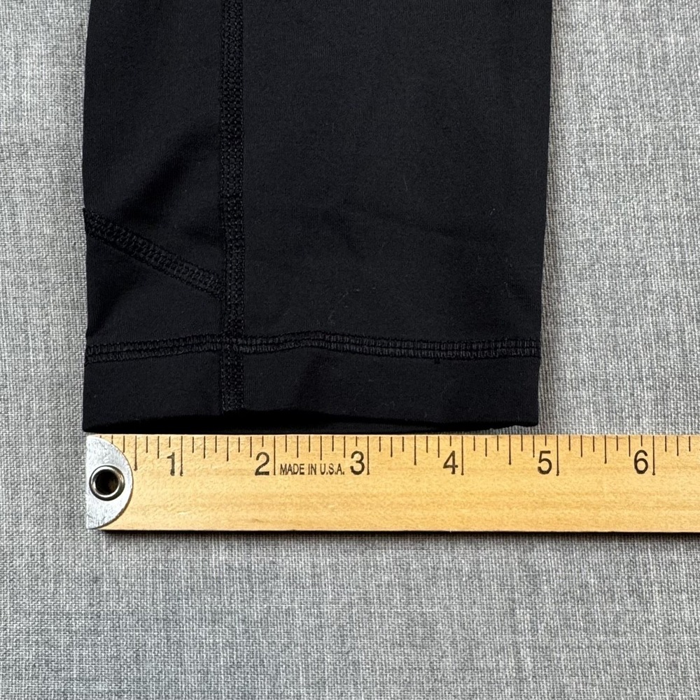 Lululemon Pants Womens 4 Black High Rise Crop Side Pocket Leggings Yoga Capri - Picture 13 of 13